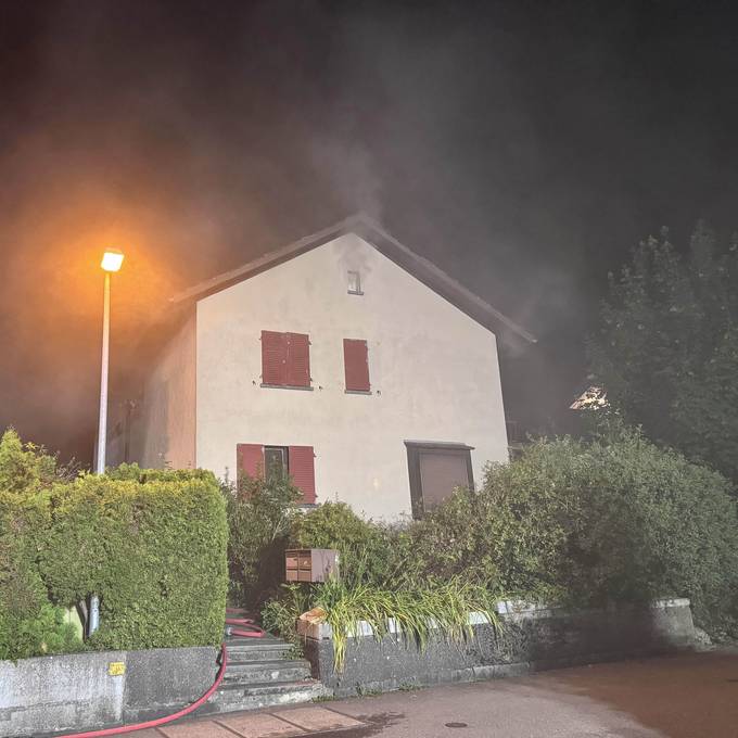 79-Jährige stirbt bei Wohnungsbrand