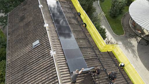 Zürcher Stadtrat arbeitet Gegenvorschläge zu Solar-Initiativen aus