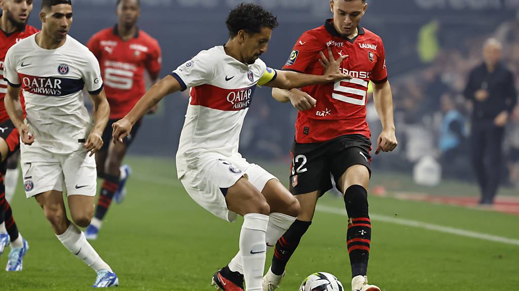 Fabian Rieder (rechts) traf für Rennes gegen Maccabi Haifa zum 3:0 Endstand und qualifizierte sich mit den Franzosen vorzeitig für die K.o.-Runde