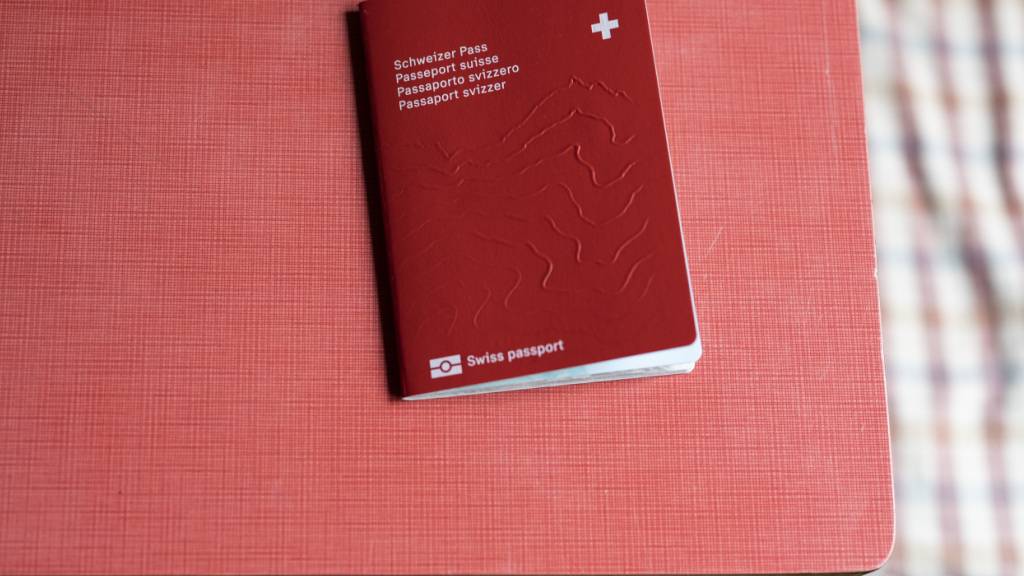 Eine in Freienbach wohnhafte Deutsche ist genügend integriert, um den Schweizer Pass zu erhalten. (Symbolbild)