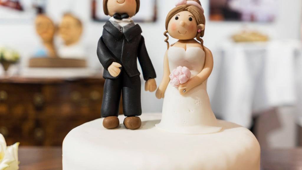 Wer heiratet, soll nach Ansicht des Schwyzer Regierungsrats weiterhin gemeinsam besteuert werden. (Symbolbild)