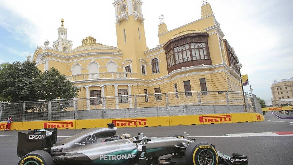 Weltmeister Lewis Hamilton auf dem City Circuit in Baku