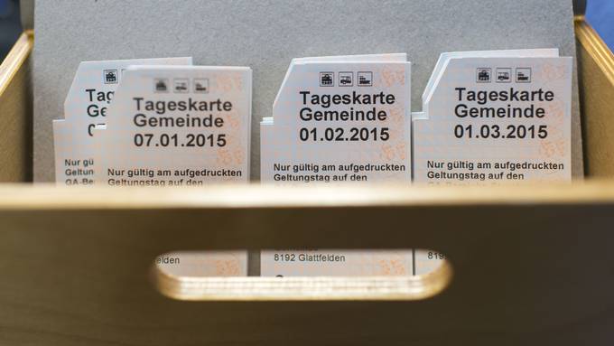 «Nicht zeitgemäss»: Berner Gemeinden kritisieren neue Tageskarte