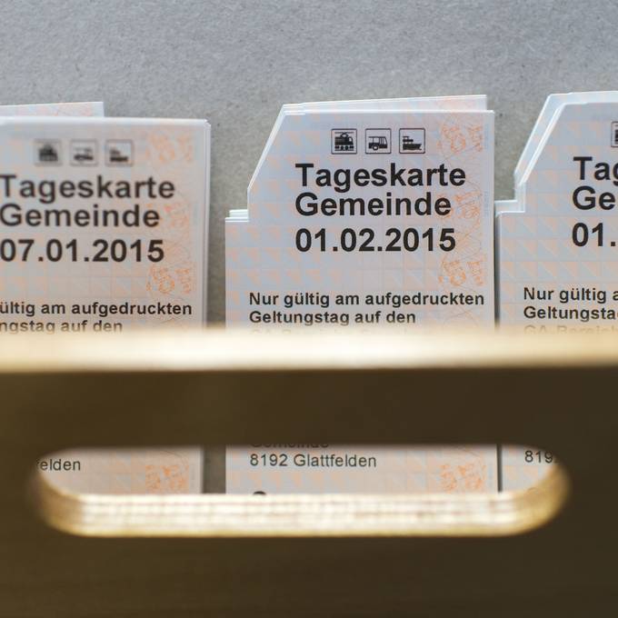 «Nicht zeitgemäss»: Berner Gemeinden kritisieren neue Tageskarte