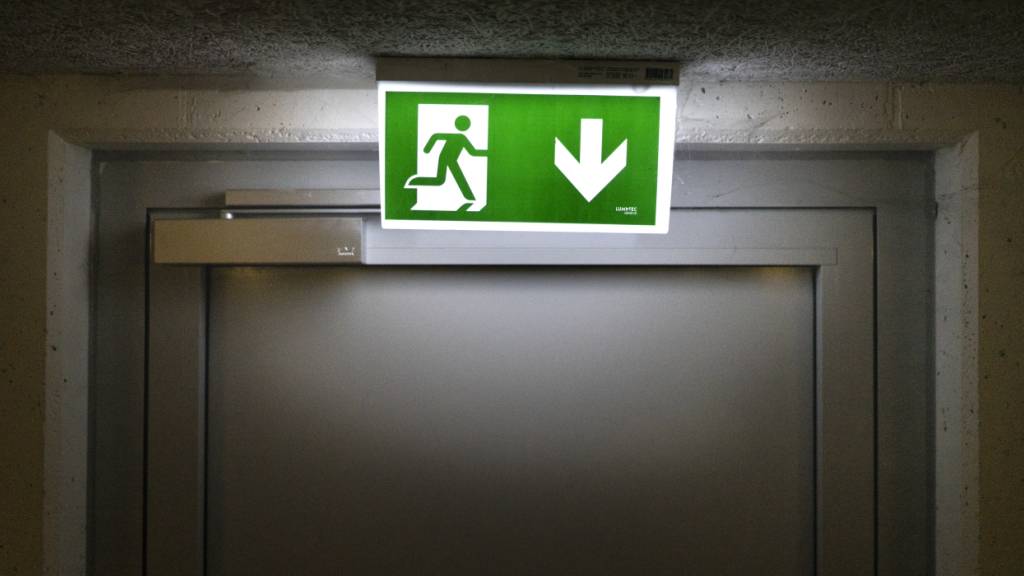 Fluchtwege und verwendete Materialien stehen bei den feuerpolizeilichen Kontrollen im Kanton Zürich im Fokus. (Symbolbild)