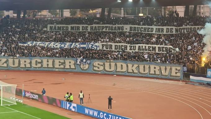 Südkurve präsentiert vermisstes GC-Banner – FCZ gewinnt Derby