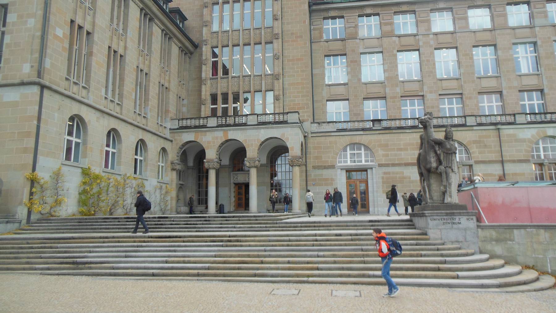 Die Universität Zürich bekommt einen Professor der Geografie als neuen Rektor.