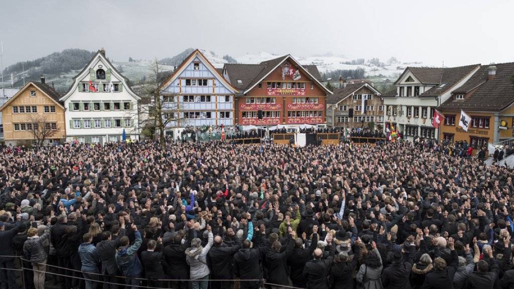 Die Stimmberechtigten des Kantons Appenzell Innerrhoden fällten vor einem Jahr klare Entscheide an der Landsgemeinde. Zu kämpfen hatten die Menschen eher mit dem Schneetreiben.