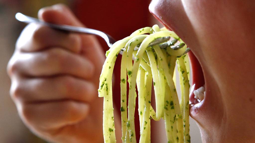 Tischmanieren über Bord werfen – für den Geschmack