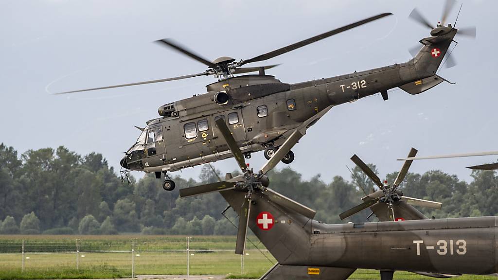 Super-Puma-Helikopter der Schweizer Armee (Archivbild)