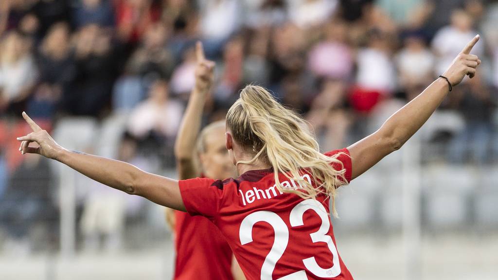 Die Schweizer Frauen-Nati war beim Spiel gegen den SV Lyss 85% der Zeit im Ballbesitz.