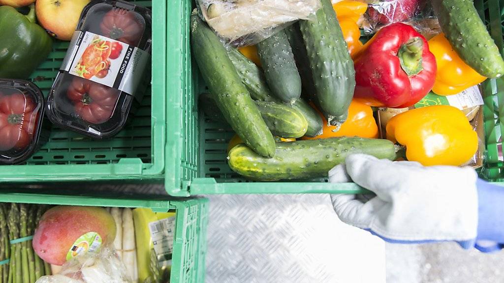 Gemüse statt Fleisch und Milchprodukte - drei Prozent der Schweizer setzen ganz auf eine vegane Ernährung. (Symbolbild)