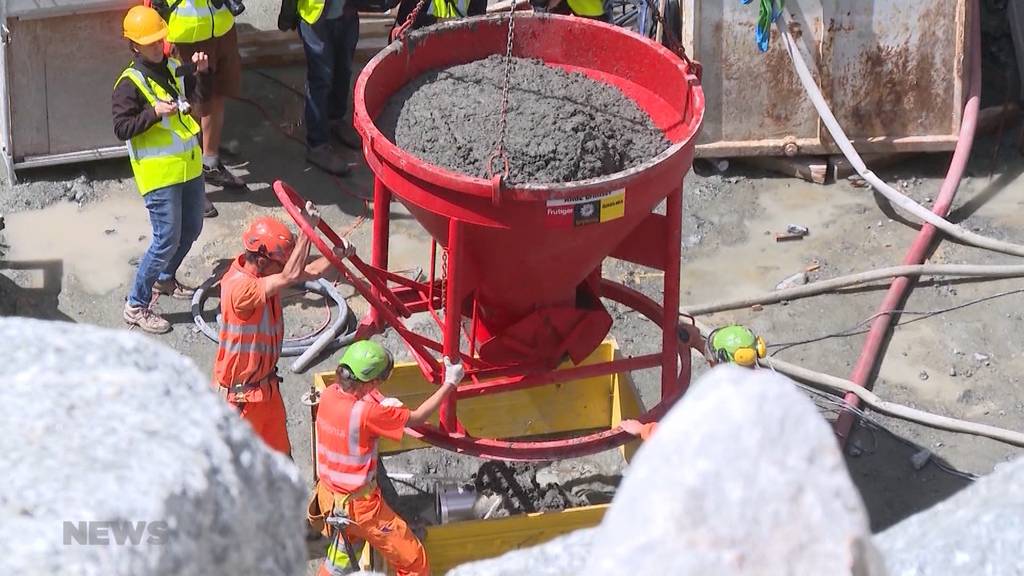 113 Meter aus 215'000 Kubikmeter Beton: Der Grundstein zur neuen Grimsel-Staumauer ist gelegt