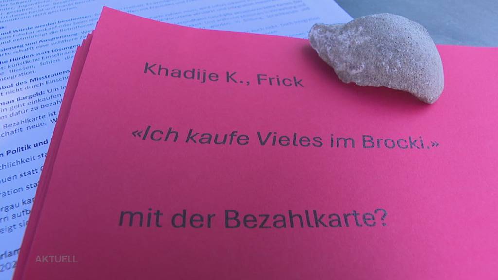 Grosser Rat: Ja zur Bezahlkarte für Asylbewerber. Sie soll Sozialgeldermissbrauch verhindern