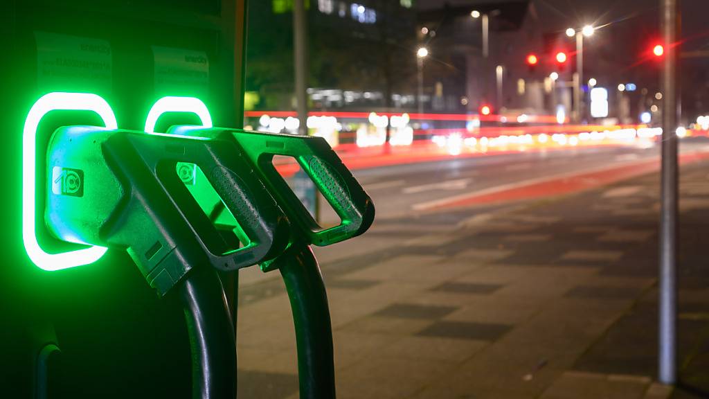 Brüssel und Peking streiten seit Monaten über die Zölle auf E-Autos aus China. (Archivbild)