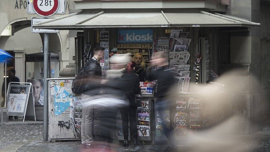 Für die K-Kiosk-Agenturen - hier am Zytglogge in Bern - gilt der Gesamtarbeitsvertrag weiterhin nur ein Jahr.