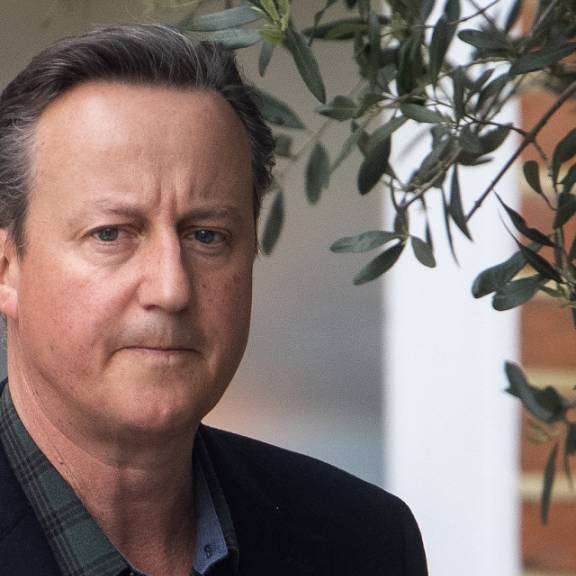 Überaschendes Comeback: David Cameron ist neuer Aussenminister