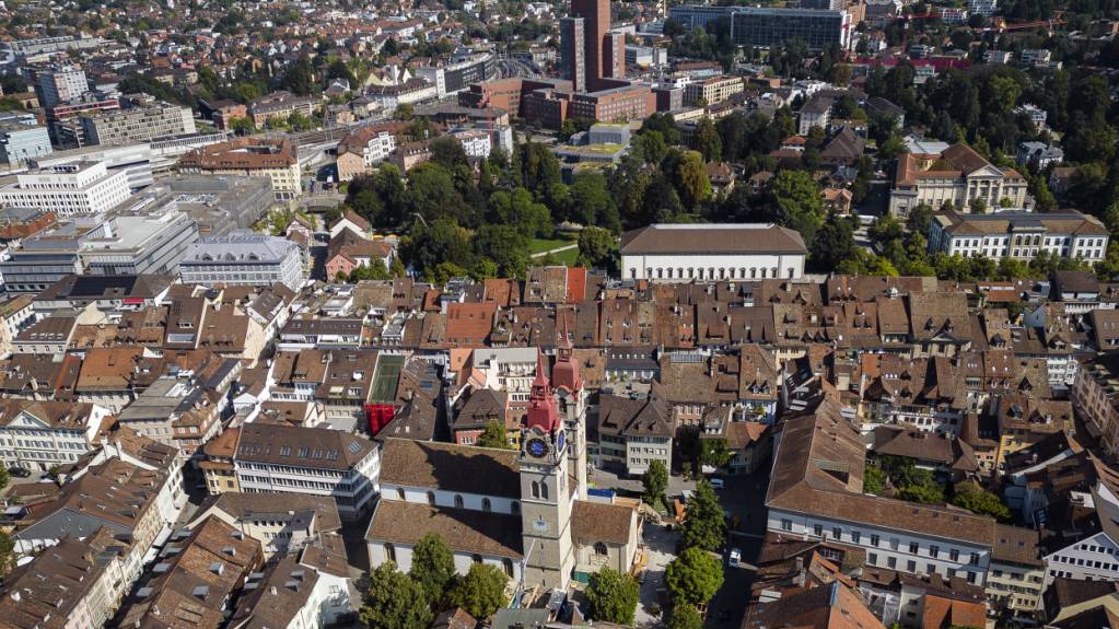 Die SVP Winterthur will im Wahlkampf mit Wohnungsnot und teuren Mieten punkten. (Symbolbild)