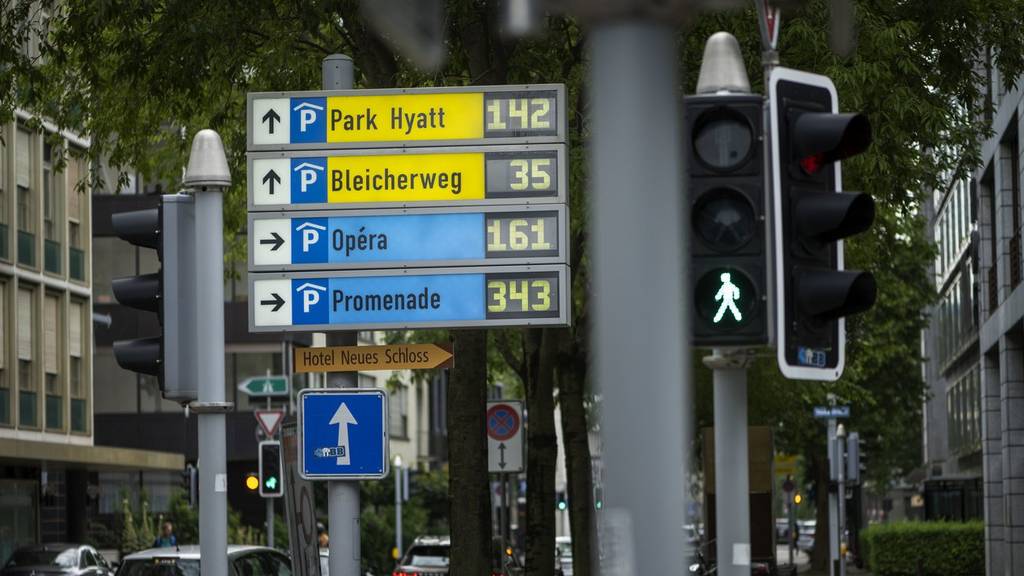 Parkhaus-Vergleich: Hier lässt du dein Auto in Zürich am billigsten stehen