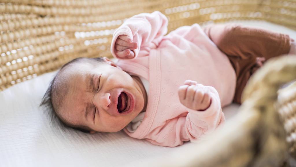 Viele Erwachsene wissen nicht, warum ein Baby schreit