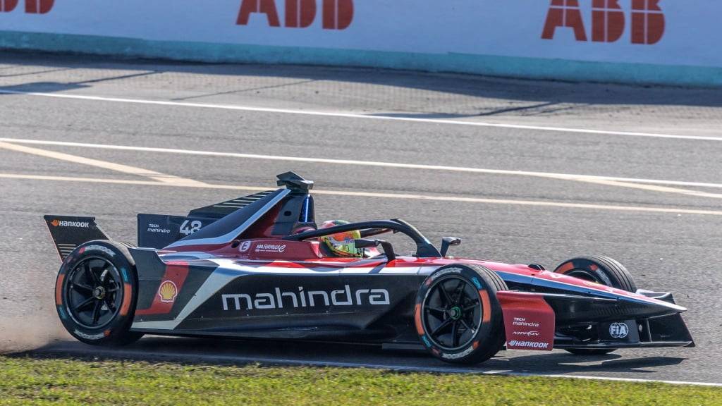 Der Genfer Edoardo Mortara fiel in Tokio wegen einer Fünf-Sekunden-Strafe vom 5. in den 12. Rang zurück
