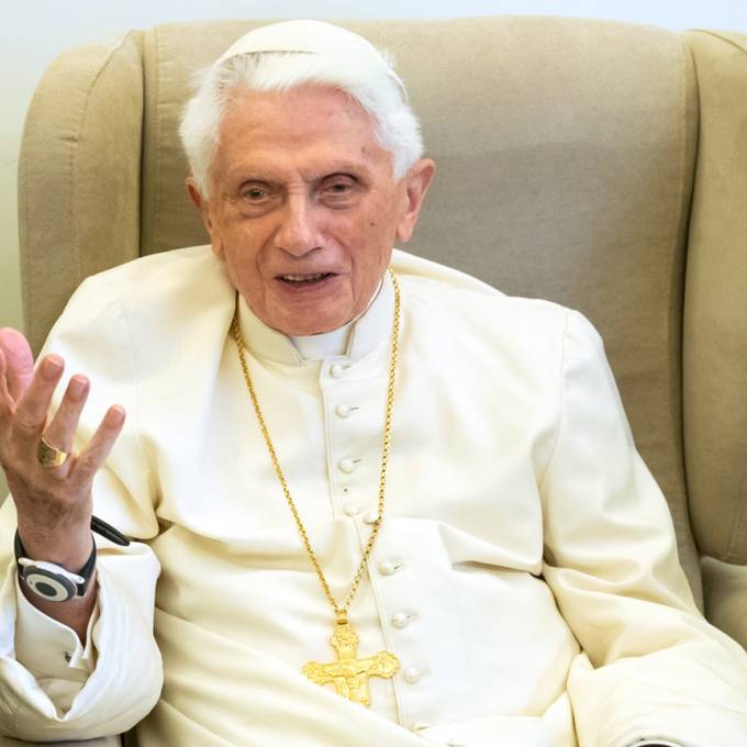 Papst Franziskus: Benedikt XVI. ist «sehr krank»
