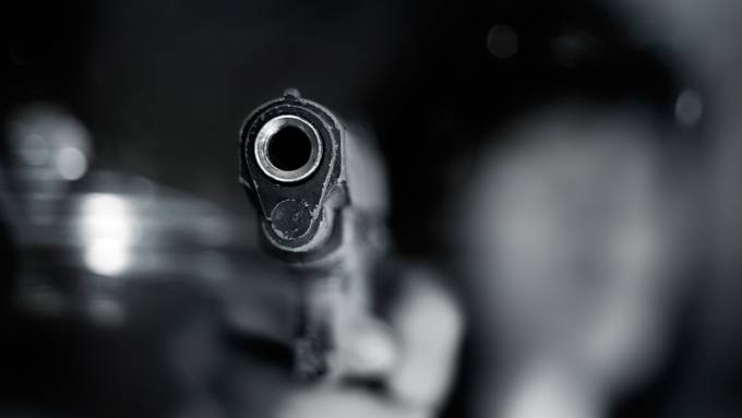 Raubüberfall auf Luzerner Hotel: Opfer gefesselt und mit Waffen bedroht
