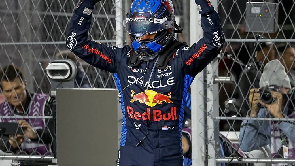 Max Verstappen sichert sich nach schwierigen letzten Monaten vorzeitig den vierten Titelgewinn hintereinander