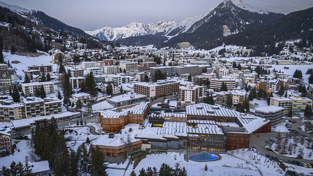 Hier sollen sich alle wohlfühlen: Eine Task Force erarbeitete zehn Massnahmen, um den Respekt zwischen Bevölkerungsgruppen in Davos zu fördern. (Archivbild)