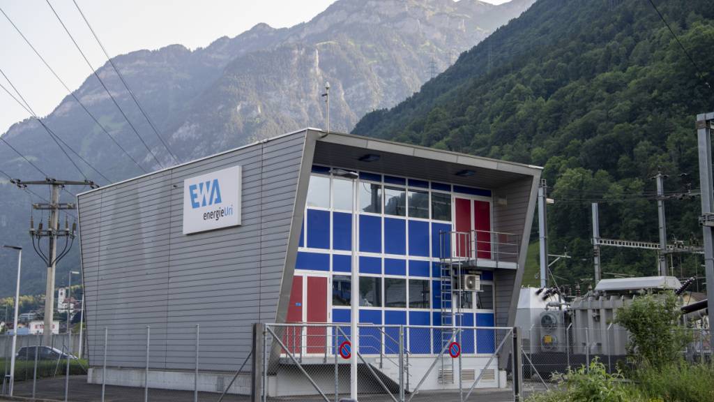 Die Energie-Uri-Gruppe betreibt unter anderem ein Kraftwerk in Flüelen. (Archivbild)