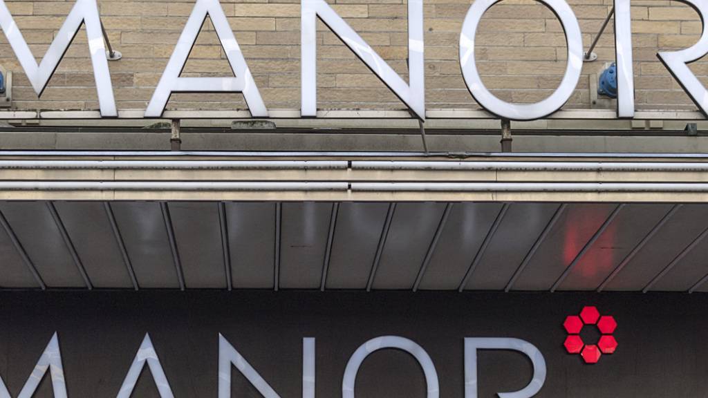 Der Manor in Winterthur musste am Donnerstag evakuiert werden. In der Tiefgarage gab es einen Fahrzeugbrand. Verletzt wurde niemand. (Symbolbild)