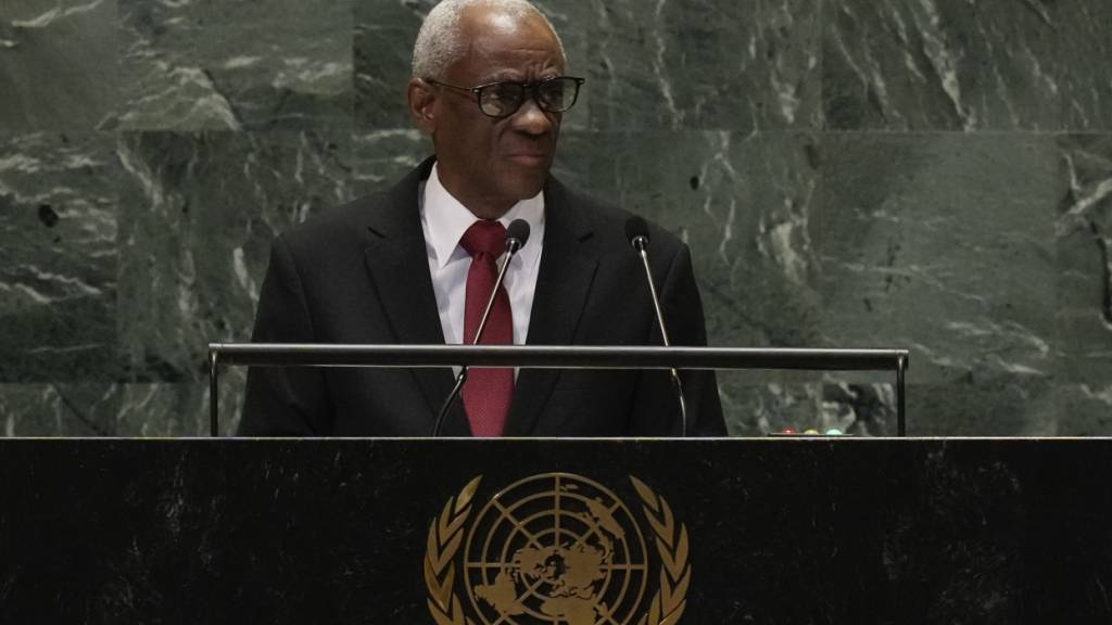 Der Präsident des haitianischen Übergangspräsidialrats, Edgard Leblanc Fils, spricht auf der 79. Generalversammlung der Vereinten Nationen im UN-Hauptquartier. Foto: Frank Franklin II/AP/dpa