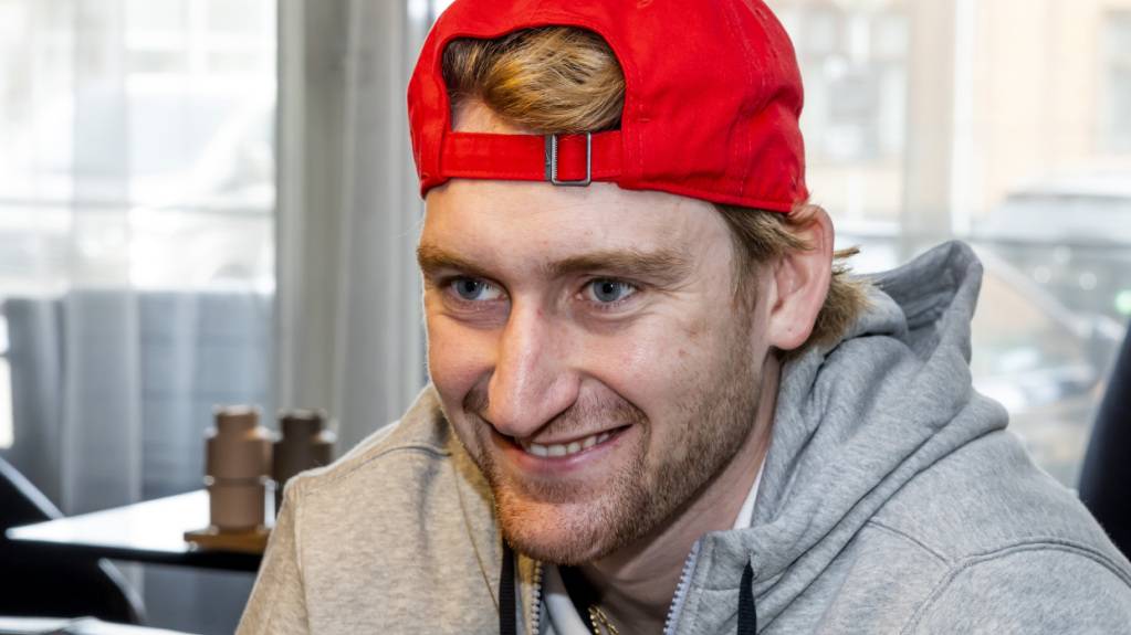 Janis Moser freut sich über den Comeback-Sieg seiner Mannschaft (Archivaufnahme)