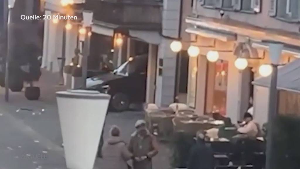 Crash: 15-Jähriger donnert mit Auto des Vaters durch ein Schaufenster in Sursee