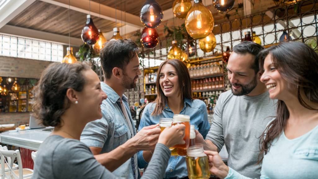 Bier ist überall in Europa beliebt - aber wo ist es am günstigsten?