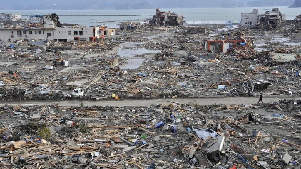 Bild der Verwüstung an Japans Küste nach dem Tsunami im März 2011. (Archivbild)