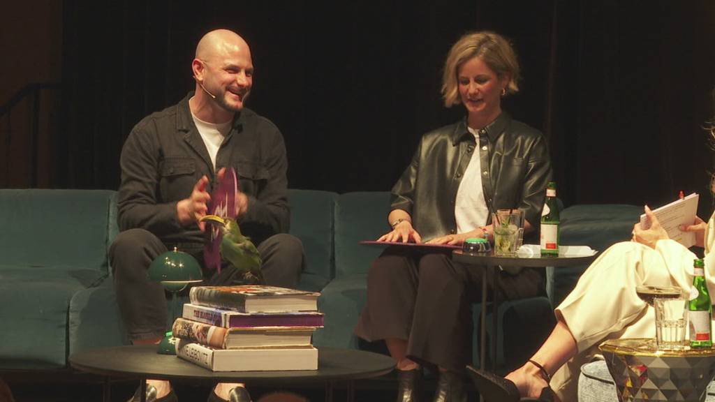 Fabienne Gyr und Michael Rauchenstein im Casino-Talk in Luzern