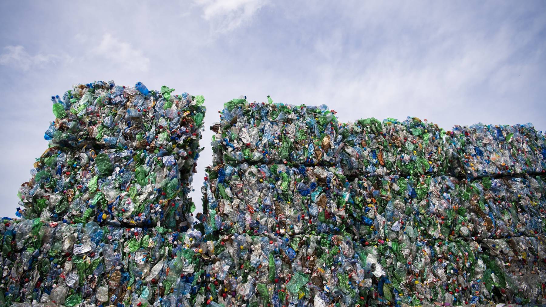Die Umweltkommission des Nationalrats will weniger Abfall und mehr Recycling.
