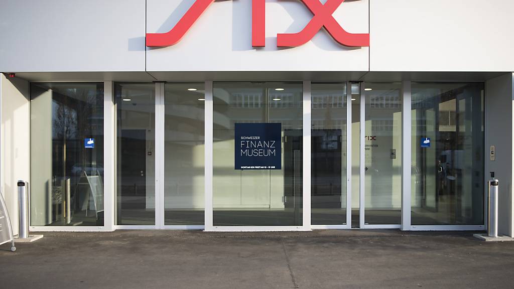 An der Schweizer Börse SIX haben die Anleger im August weniger gehandelt als vor einem Jahr. Der gesamte Handelsumsatz sank um 9,4 Prozent auf 70,9 Milliarden Franken. (Archivbild)
