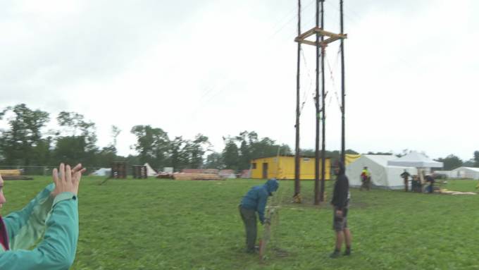Aufbau des Pfadi Folk Festivals