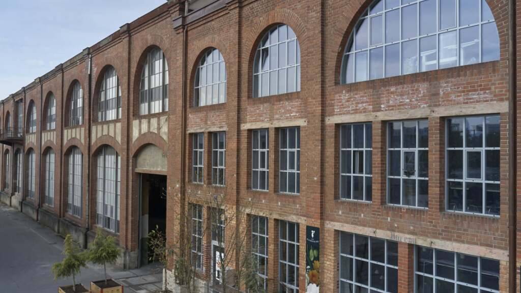 Die Webmaschinenhalle in Arbon soll künftig unter anderem ein Museum mit Bezug zur Thurgauer Geschichte beheimaten.