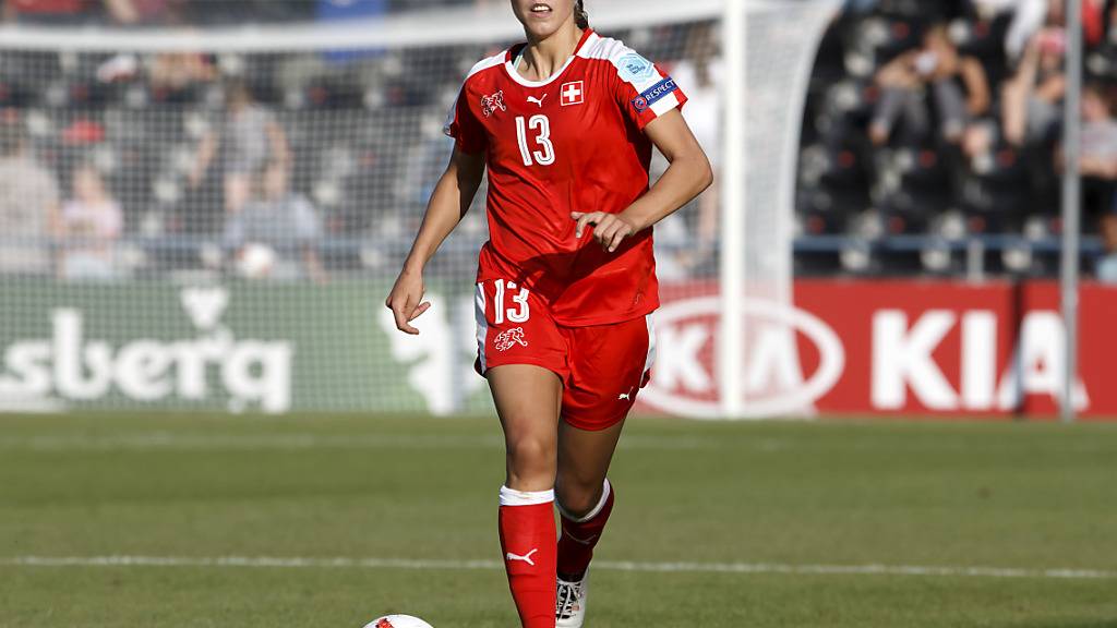 Captain Lia Wälti strebt mit der Schweizer Frauen-Nationalmannschaft die Teilnahme an der EM-Endrunde 2021 in England an