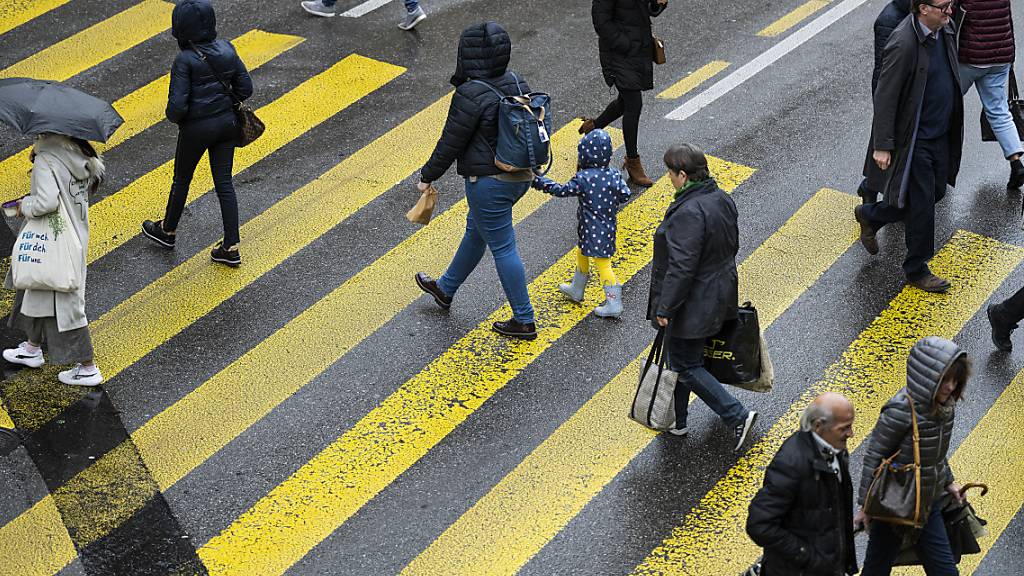 Der Bevölkerungsrat soll über gesellschaftliche Herausforderungen wie die Finanzierung der Altersvorsorge oder die Neutralitätspolitik diskutieren. (Archivbild)