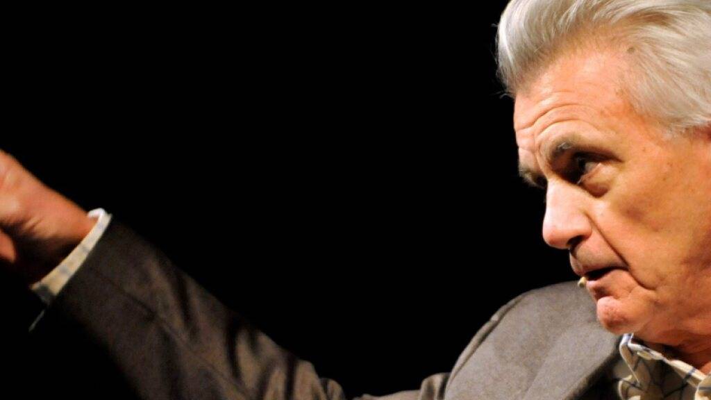 Schriftsteller John Irving will keine Drehbücher mehr schreiben. «Ab jetzt nur noch Romane und kein Film und Fernsehen mehr», sagte der 81-jährige Bestsellerautor der «Neuen Osnabrücker Zeitung» (NOZ). (Archivbild)