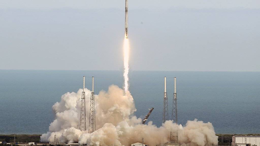 Start der «Falcon 9»-Rakete vom Weltraumbahnhof Cape Canaveral im US-Bundesstaat Florida.