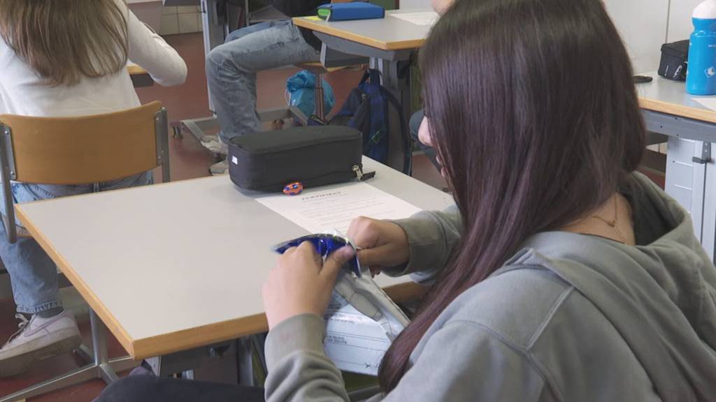 Luzerner Schülerinnen und Schüler verzichteten eine Woche auf ihr Handy