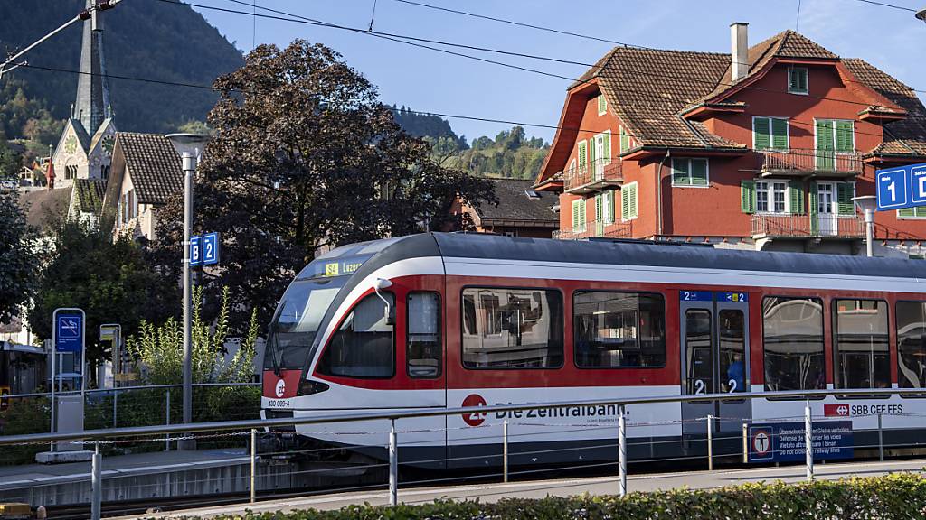 Die Nidwaldner Regierung ist gegen die Idee einer Verlegung des Stanser Bahnhofs. (Archivbild)