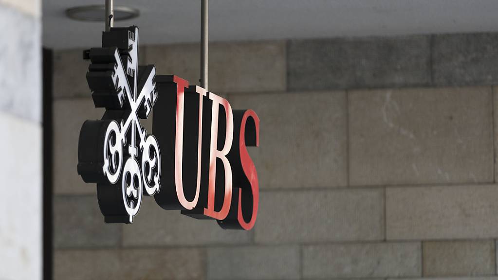 UBS muss länger auf Richterspruch in Paris warten (Archivbild)