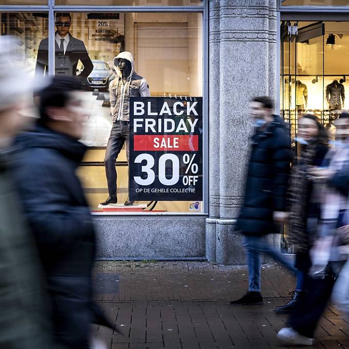 80 Prozent wollen laut Umfrage am Black Friday shoppen