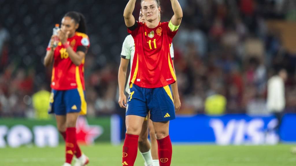 Daumen hoch für Alexia Putellas und ihre spanischen Teamkollegen nach dem ersten EM-Auftritt gegen Portugal